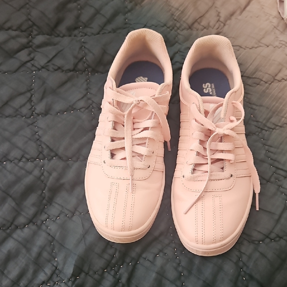 K-Swiss Light Pink Women's Sneakers